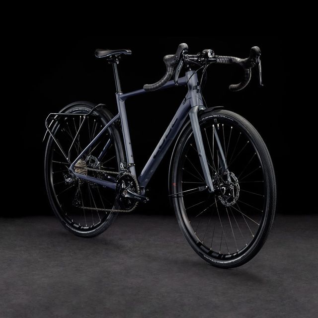 CUBE Nuroad Race FE Gravel-pyörä CUBE Nuroad Race FE Gravel-pyörä
